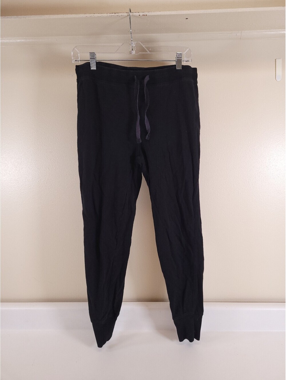 H&M Black joggers small %100 pants